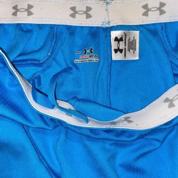 Women’s Under Armour Heat Gear Shorts - Picture 4 of 8